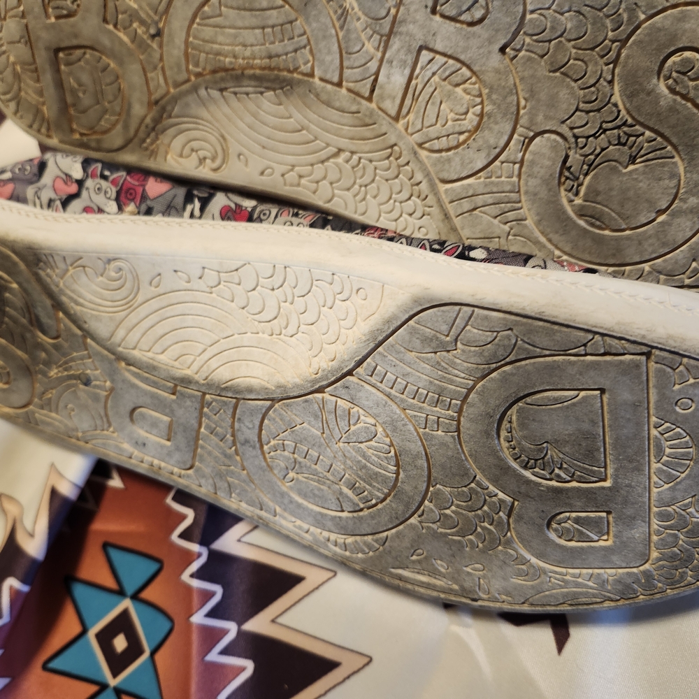 Skechers Cartoon Print Sneakers - Picture 2 of 4